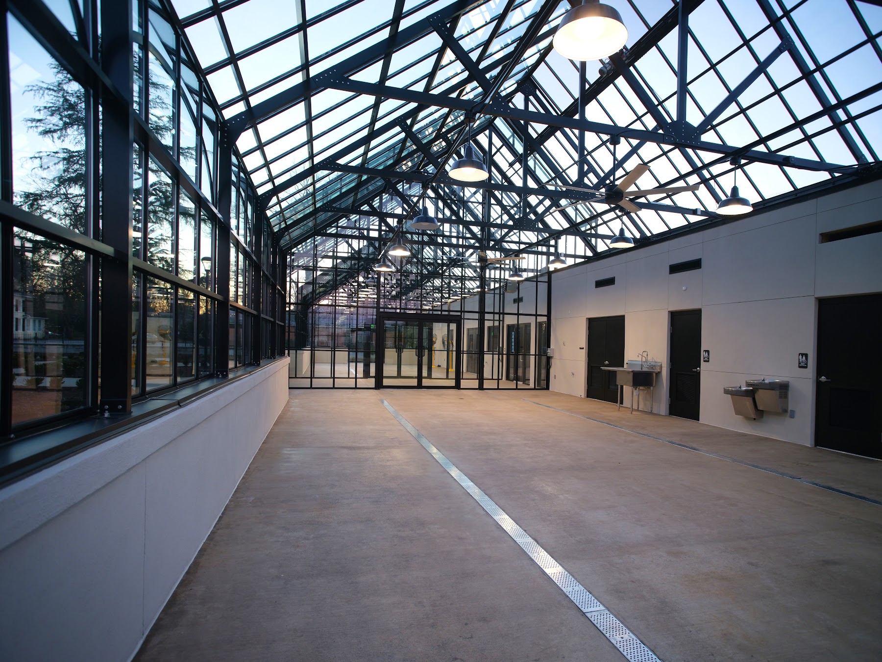 Hampton-Preston Greenhouse